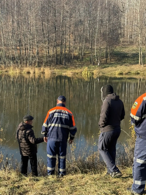 ️В Кумертау сотрудники Госкомитета по ЧС совместно с представителями администрации провели профилактические рейды, направленные на повышение безопасности во время осенней рыбалки.