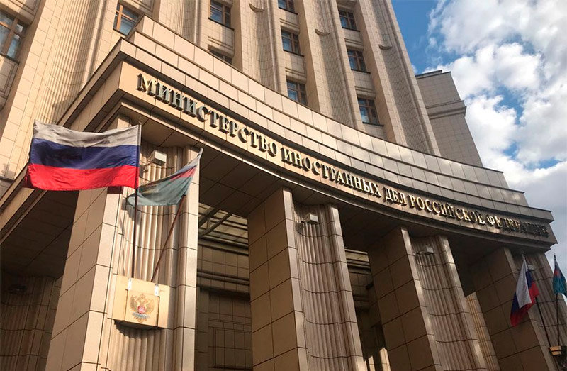 Об исключении свидетельства о рождении из числа документов для пересечения российской государственной границы