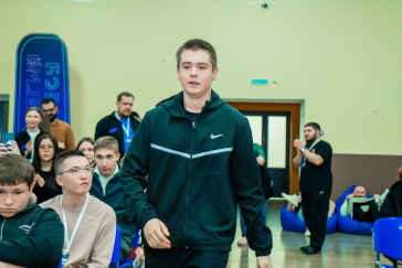 Команда КВН «ОГУзяки» участники проекта «Вдохновляем: просто школа КВН 2.0»